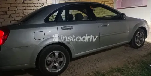 Chevrolet Optra 2010 Silver Used for Sale - 2