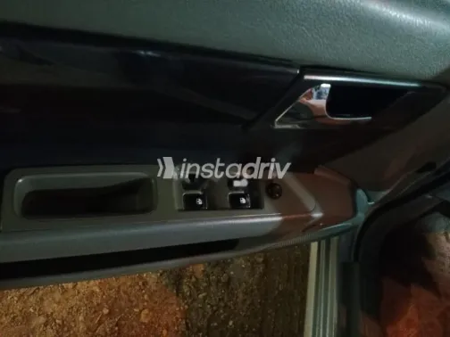 Chevrolet Optra 2010 Silver Used for Sale - 7