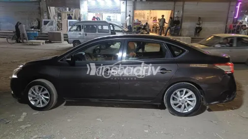 Nissan Sentra 2019 White Used for Sale - 1