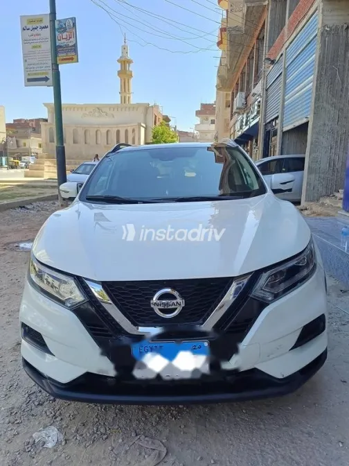 نيسان قشقاي 2019 أبيض مستعملة للبيع - 1