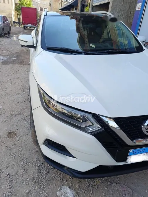 نيسان قشقاي 2019 أبيض مستعملة للبيع - 2