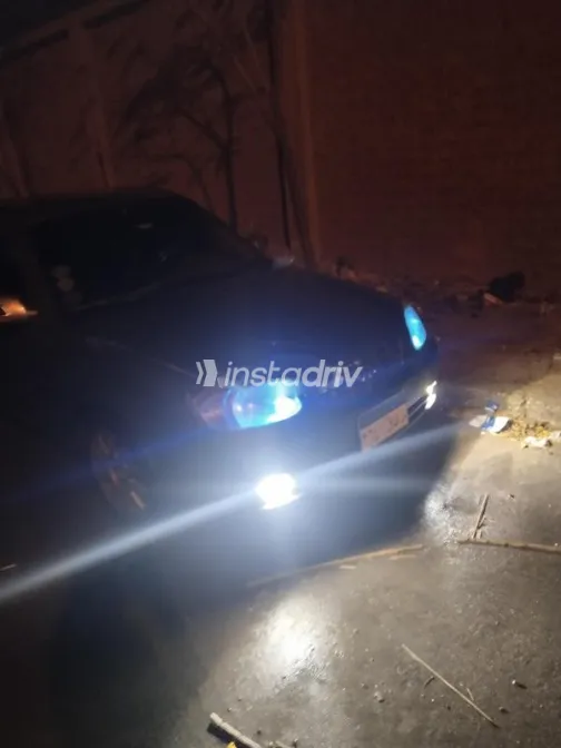 هيونداي فيرنا 2007 أزرق غامق مستعملة للبيع - 1