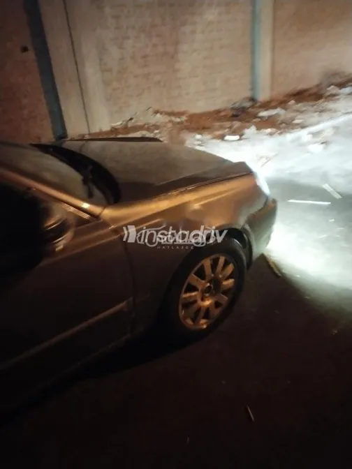 هيونداي فيرنا 2007 أزرق غامق مستعملة للبيع - 2