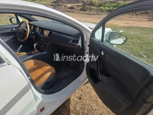 بيجو 508 2019 أبيض مستعملة للبيع - 2