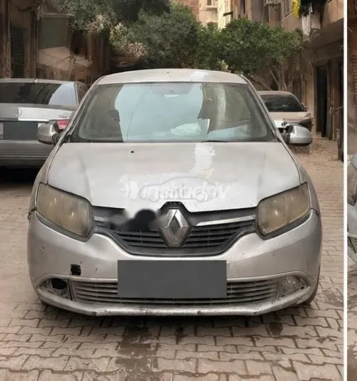 Renault Logan 2015 Silver Used for Sale - 1