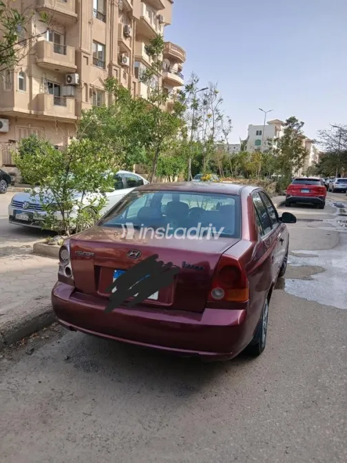 Hyundai Verna 2010 Dark Red Used for Sale - 2