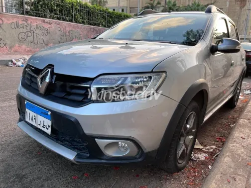 Renault Sandero Step Way 2020 White Used for Sale - 3