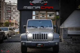 جيب رانجلر 2017 رمادي مستعملة للبيع
