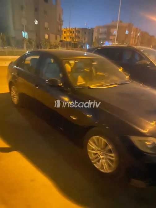 BMW 320 2006 White Used for Sale - 4