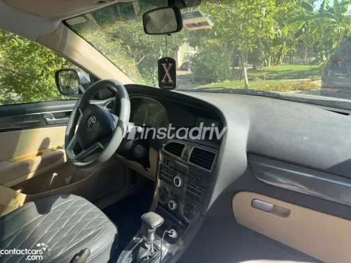 Brilliance V5 2013 White Used for Sale - 6