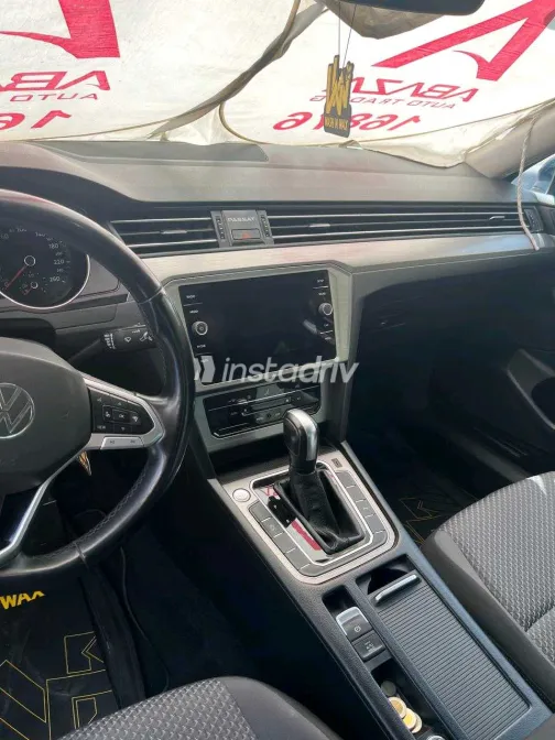 Volkswagen Passat 2021 White Used for Sale - 5