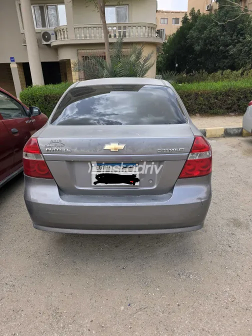 Chevrolet Aveo 2011 White Used for Sale - 2