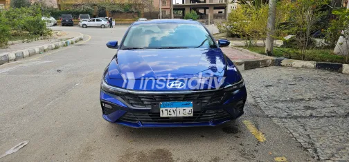 هيونداي إلنترا سى ان 7 2025 أبيض مستعملة للبيع - 1