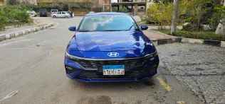 هيونداي إلنترا سى ان 7 2025 أبيض مستعملة للبيع