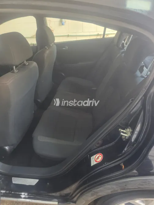 بريليانس frv كروس 2013 أبيض مستعملة للبيع - 5