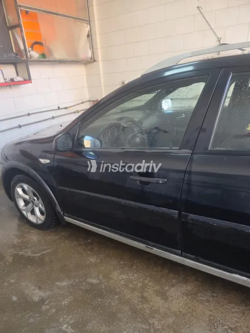 بريليانس frv كروس 2013 أبيض مستعملة للبيع - 6