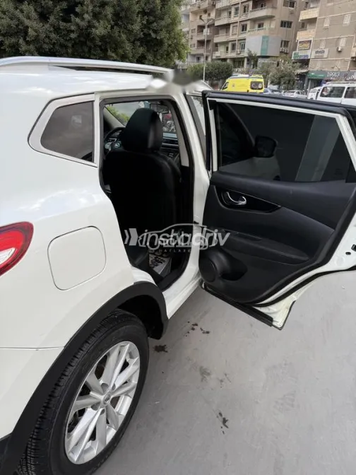 نيسان قشقاي 2015 أبيض مستعملة للبيع - 3