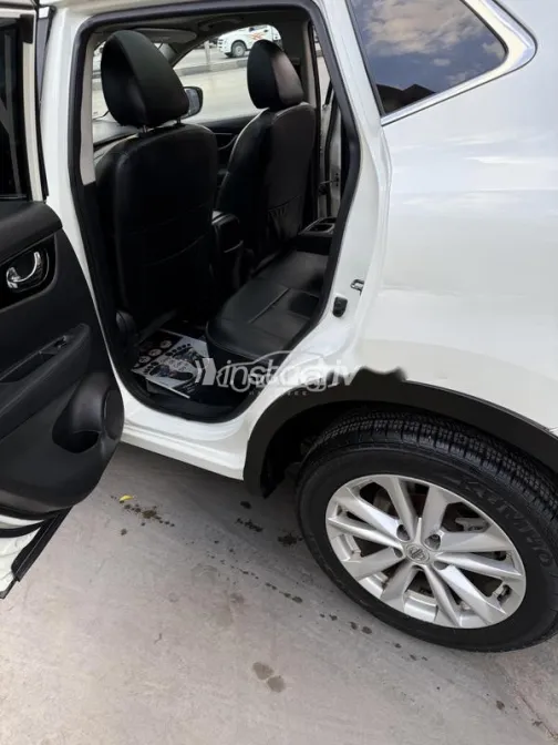 نيسان قشقاي 2015 أبيض مستعملة للبيع - 8