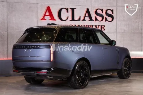 لاند روفر رنج روفر فوج 2024 أزرق غامق مستعملة للبيع - 2