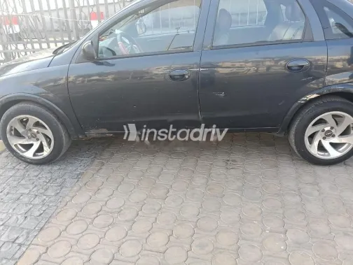 اوبل كورسا 2003 أزرق غامق مستعملة للبيع - 2