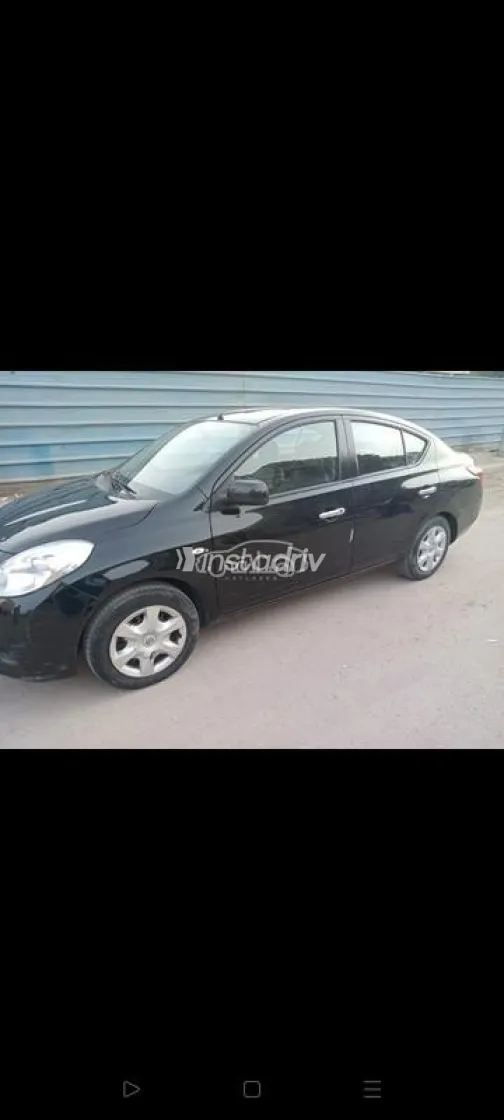 Nissan Sunny 2015 Black Used for Sale - 3