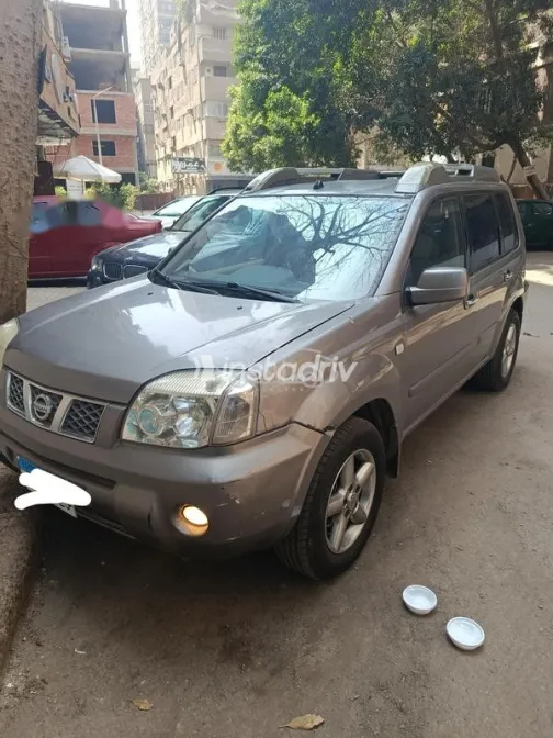 نيسان اكس تريل 2012 شامبين مستعملة للبيع - 4