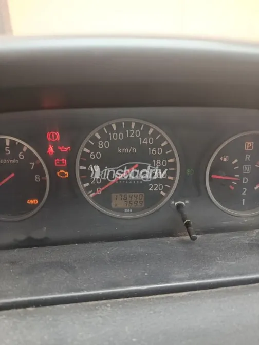 نيسان اكس تريل 2012 شامبين مستعملة للبيع - 7