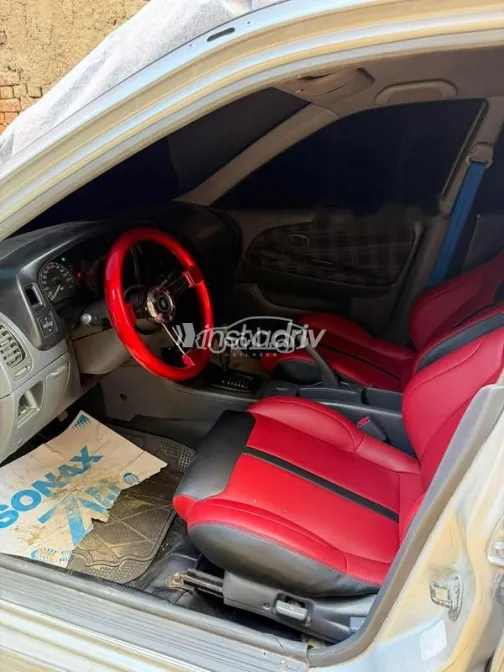 ميتسوبيشي ميراج 2000 رمادي مستعملة للبيع - 6