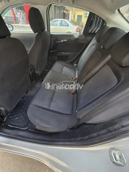 Fiat Tipo 2019 White Used for Sale - 6