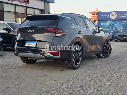 كيا سبورتاج 2024 أبيض مستعملة للبيع - 1