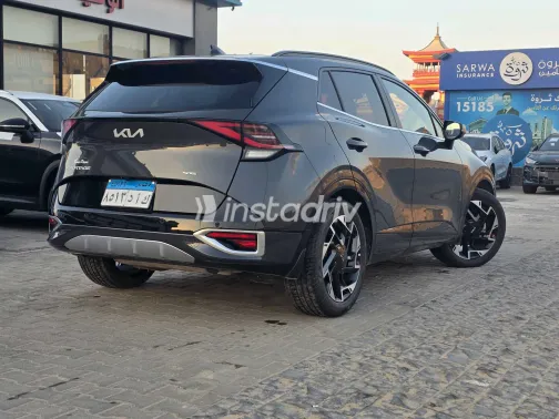 كيا سبورتاج 2024 أبيض مستعملة للبيع - 4