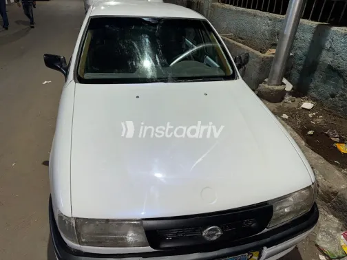 اوبل فيكترا 1996 أبيض مستعملة للبيع - 6