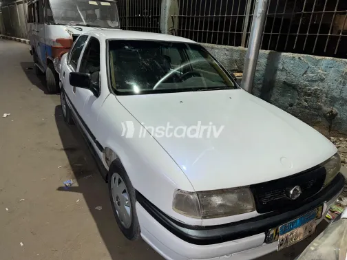 اوبل فيكترا 1996 أبيض مستعملة للبيع - 8