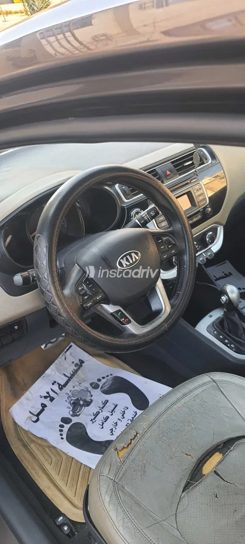 كيا ريو 2016 أبيض مستعملة للبيع - 3