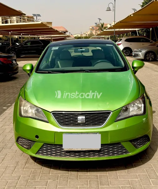 سيات ابيزا 2013 أبيض مستعملة للبيع - 1