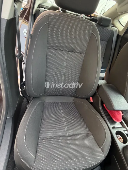 اوبل أسترا 2016 أبيض مستعملة للبيع - 1