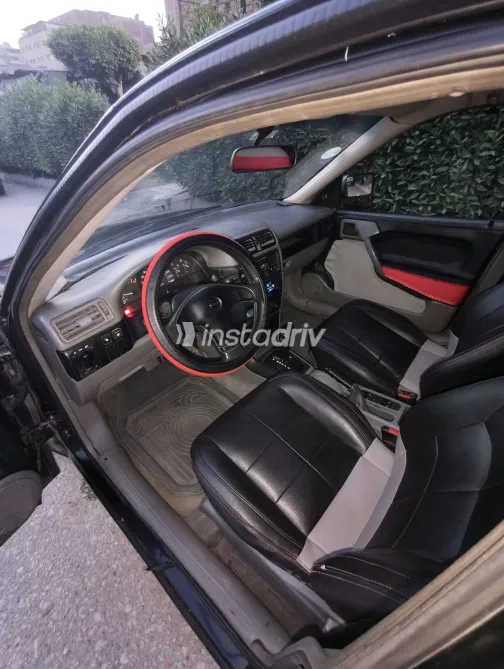 Opel Vectra 1995 White Used for Sale - 3