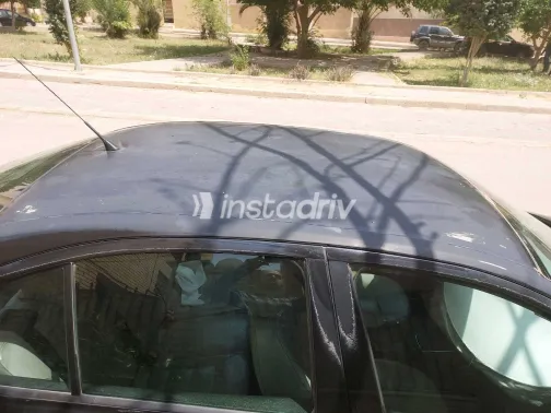 سكودا اوكتافيا 2008 أبيض مستعملة للبيع - 2