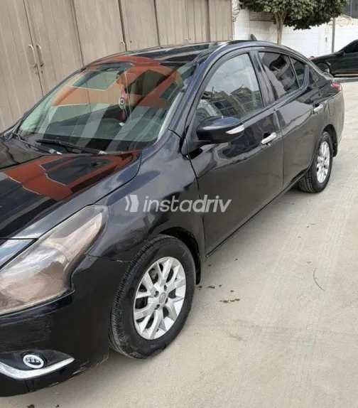 Nissan Sunny 2017 White Used for Sale - 3
