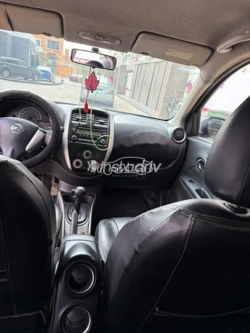 Nissan Sunny 2017 White Used for Sale - 7