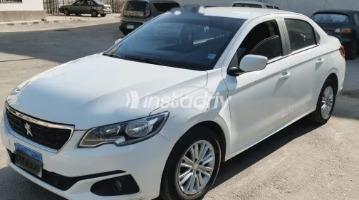 بيجو 301 2019 أبيض مستعملة للبيع - 1