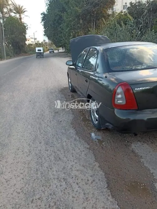 دايو نوبيرا 1 1997 أخضر غامق مستعملة للبيع - 4