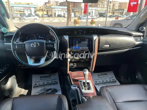 Toyota Fortuner 2021 Black Used for Sale - 9