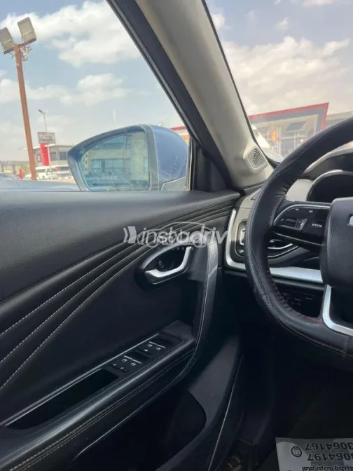 جيتور X70 2021 أبيض مستعملة للبيع - 3