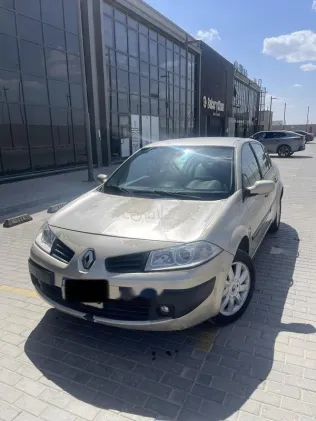 Renault Megane 2008 Gold Used for Sale