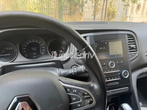 رينو ميجان 2017 أبيض مستعملة للبيع - 6