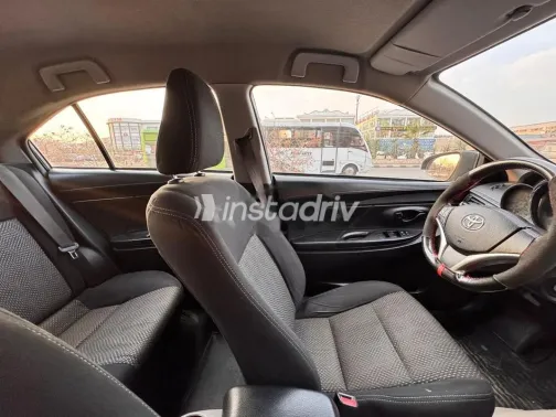 Toyota Yaris 2015 Gray Used for Sale - 4