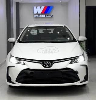 تويوتا كورولا 2021 أبيض مستعملة للبيع