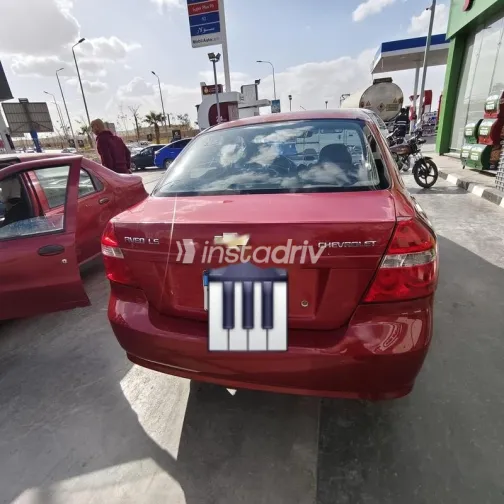 شيفروليه افيو 2009 أحمر غامق مستعملة للبيع - 4