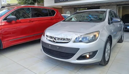 Opel Astra 2018 Silver Used for Sale - 2